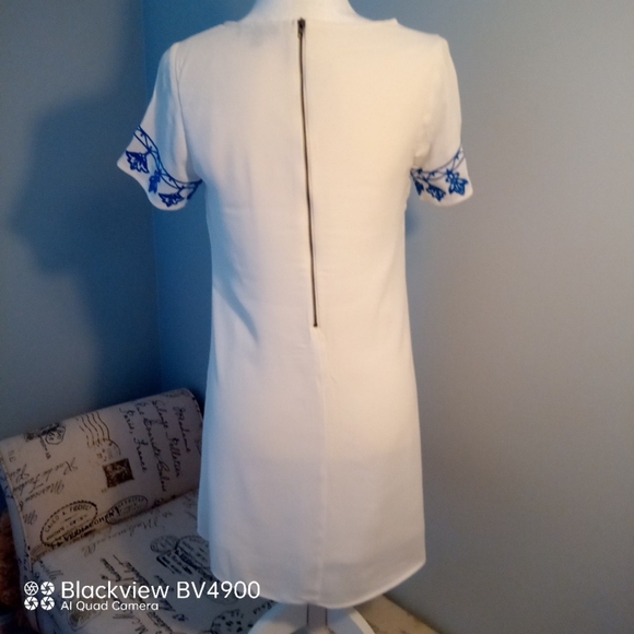 NWOT - LuLus Tale to Tell Embroidered Shift Mini Dress - Picture 4 of 4